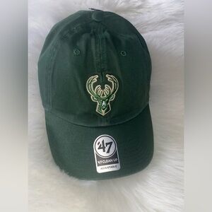 47 Green Cap with Embroidered Deer